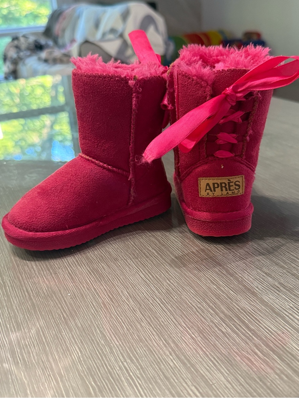 APRES Bright Pink Faux-Fur Girls' Winter Boots
